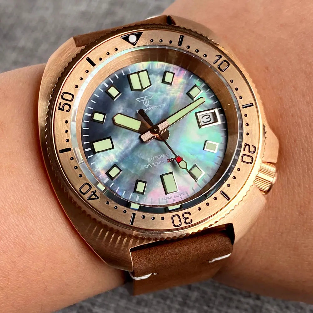 Mother of Pearl Material Black Green Luminous Dial CuSn8 Solid Bronze Turtle Sapphire Glass Diver NH35 Watch 200m Waterproof
