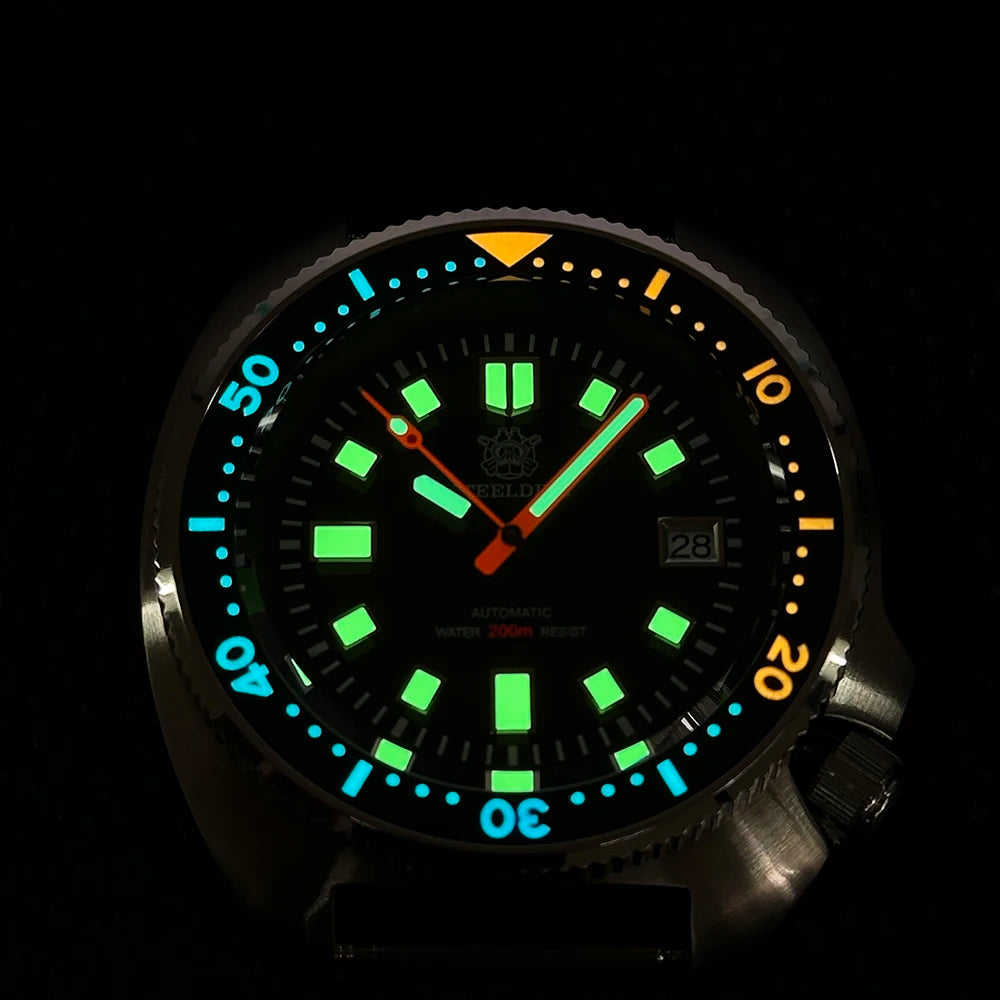 STEELDIVE SD1970C Classic Ceramic Bezel 200M Water Resistant Sapphire Glass AR Coating Mens Automatic Watch NH35 Dive Watches